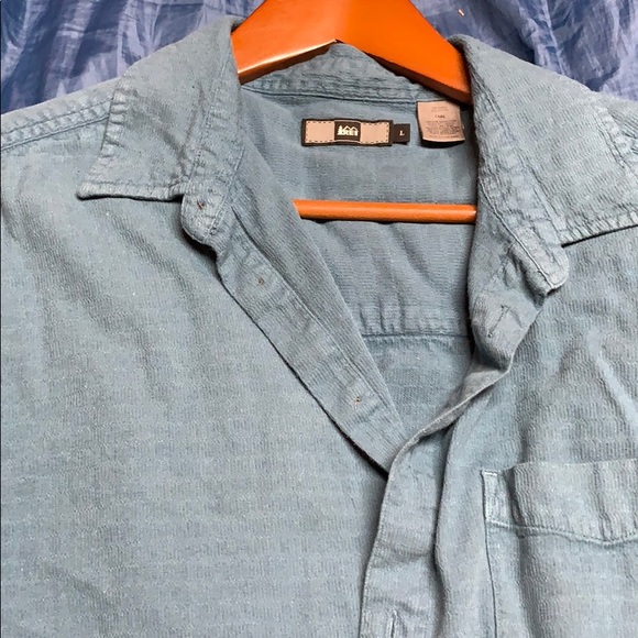 REI long sleeve button down shirt- large - Picture 5 of 5